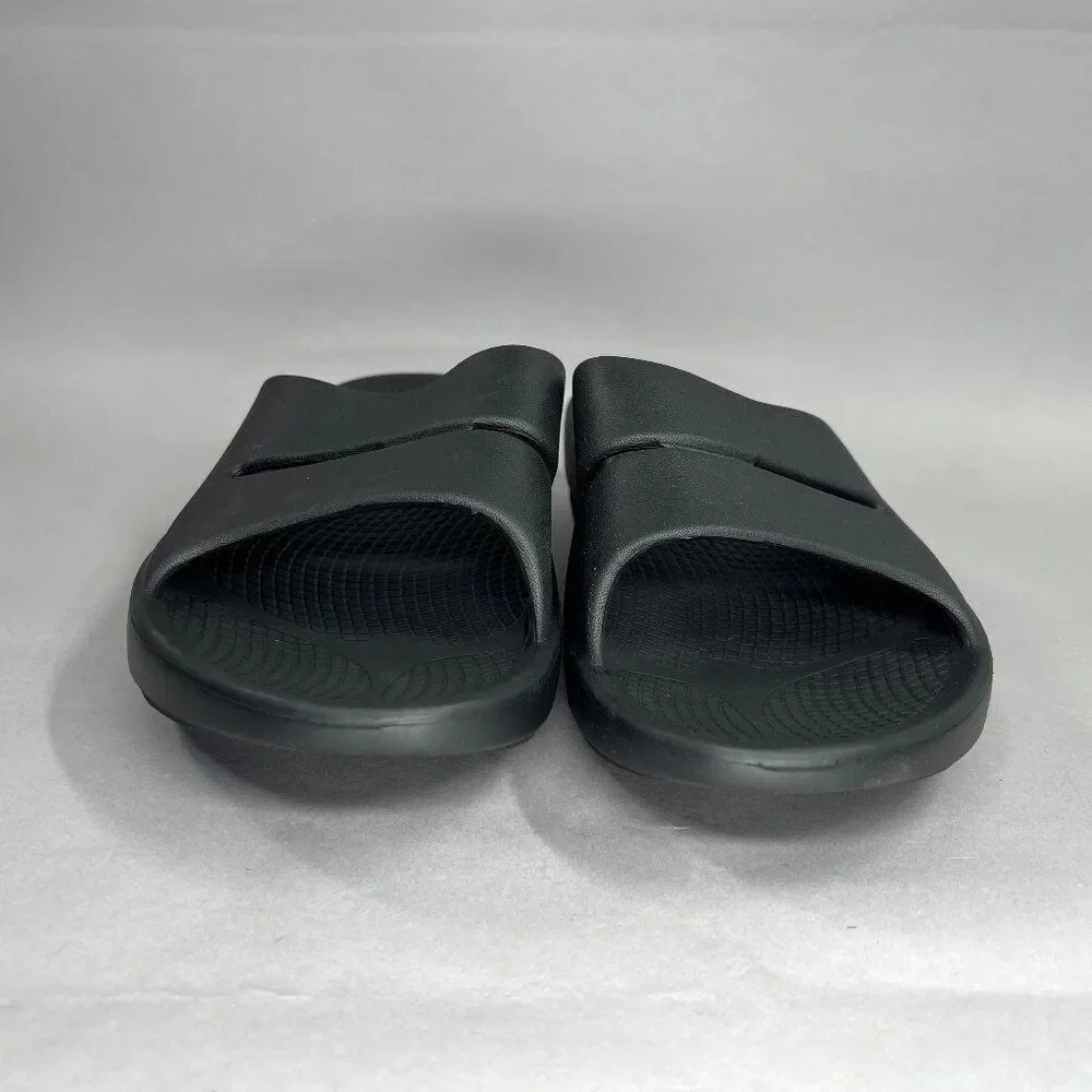 Oofos OOahh‎ Sandals Men's Size 10 Black Running Recovery Active Beach Slides